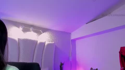 Snapshot of natt_collins chatting on 07-25-26, 03:04 Natalia online show from 07-25-26, 03:04