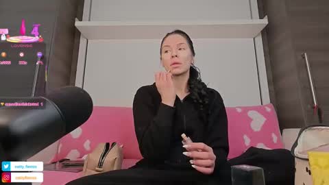 NATTY FIERROS online show from 02-14-25, 05:57