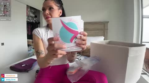 NATTY FIERROS online show from 09-18-25, 07:38