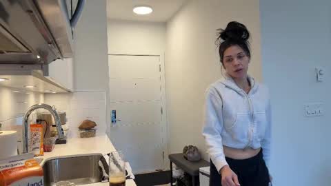 NATTY FIERROS online show from 09-23-25, 10:24