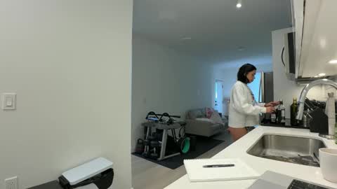 NATTY FIERROS online show from 11-13-25, 09:25