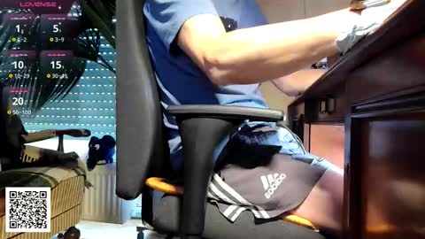 Nature online show from 10-31-25, 08:26