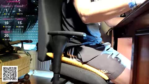 Nature online show from 11-10-25, 08:02