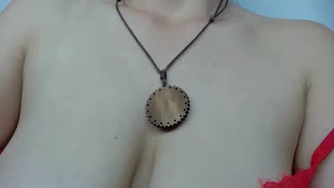 Snapshot of natutalcorps chatting on 11-28-25, 01:25 natutalcorps online show from 11-28-25, 01:25