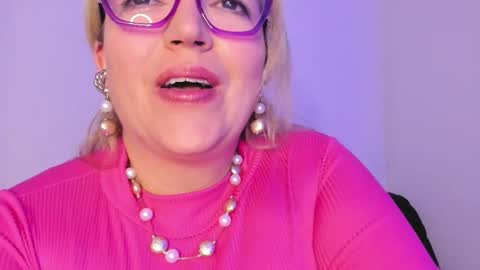 Nataly online show from 10-21-25, 09:59