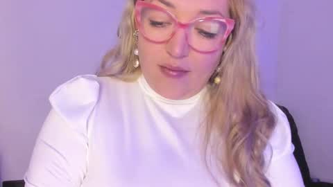 Nataly online show from 11-11-25, 05:24