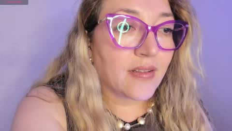 Snapshot of naty__mature_ chatting on 04-30-26, 08:57 Nataly online show from 04-30-26, 08:57