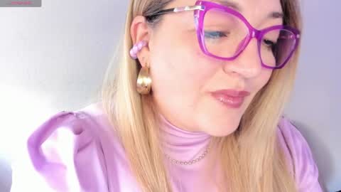 Snapshot of naty__mature_ chatting on 05-05-26, 05:32 Nataly online show from 05-05-26, 05:32