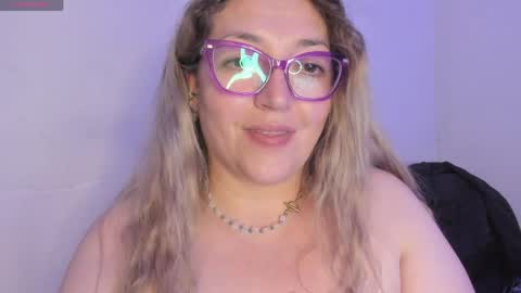 Snapshot of naty__mature_ chatting on 05-19-26, 01:56 Nataly online show from 05-19-26, 01:56