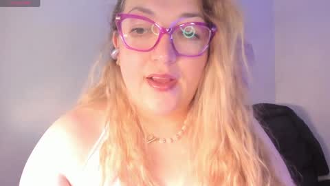 Snapshot of naty__mature_ chatting on 05-24-26, 05:51 Nataly online show from 05-24-26, 05:51