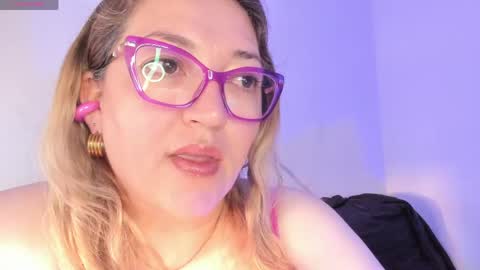 Snapshot of naty__mature_ chatting on 06-04-26, 06:36 Nataly online show from 06-04-26, 06:36