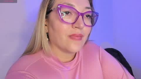 Snapshot of naty__mature_ chatting on 06-08-26, 01:28 Nataly online show from 06-08-26, 01:28