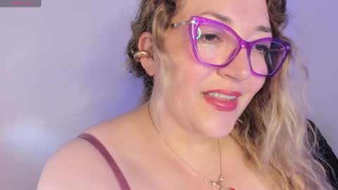 Snapshot of naty__mature_ chatting on 06-21-26, 07:16 Nataly online show from 06-21-26, 07:16
