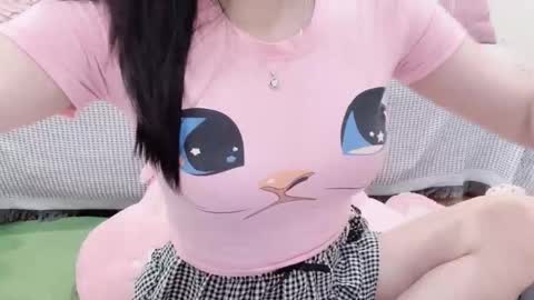 Snapshot of natycutiegirl chatting on 10-03-25, 02:41 Kiki online show from 10-03-25, 02:41