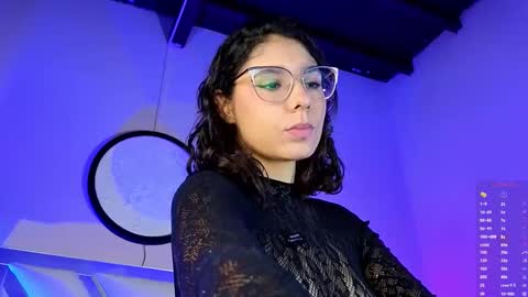 Snapshot of natysaenz1 chatting on 01-15-26, 08:52 Natalia online show from 01-15-26, 08:52