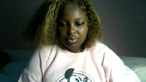 naughti_garlie online show from 06-23-26, 06:50
