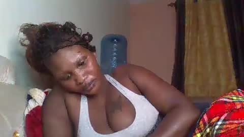 Snapshot of naughty8779 chatting on 09-19-25, 07:58 naughty8779 online show from 09-19-25, 07:58