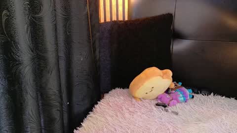 Christopher  Chris online show from 01-13-25, 02:11