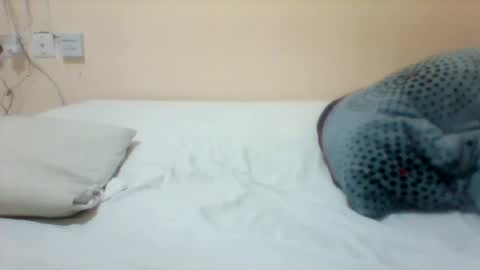 candy online show from 06-18-26, 11:47