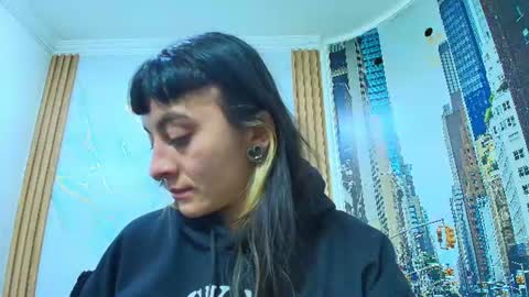 Kitten online show from 07-16-26, 11:38