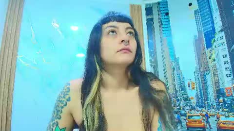 Kitten online show from 07-23-26, 11:41