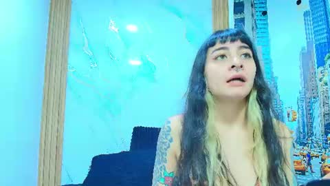 Kitten online show from 07-25-26, 10:46