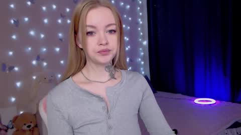 Mable online show from 02-25-26, 01:26