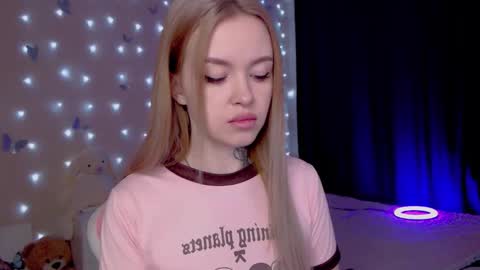 Mable online show from 03-04-26, 01:55