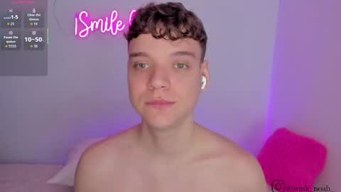 Snapshot of naughty_twink_ chatting on 05-22-26, 05:18 Noah online show from 05-22-26, 05:18