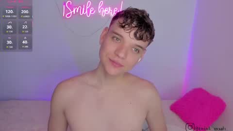 Snapshot of naughty_twink_ chatting on 06-17-26, 04:30 Noah online show from 06-17-26, 04:30