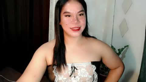 Snapshot of naughty_vies chatting on 07-05-26, 07:59 Davies online show from 07-05-26, 07:59