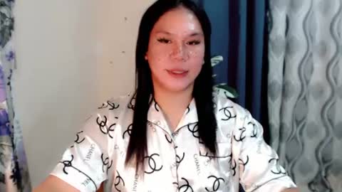 Snapshot of naughty_vies chatting on 07-12-26, 08:44 Davies online show from 07-12-26, 08:44