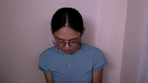 NaughtyAurora online show from 05-06-26, 12:41