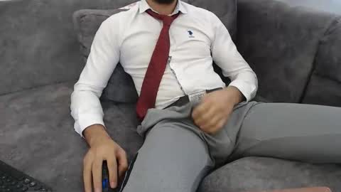 naughty pervert masterboy online show from 09-20-25, 08:37