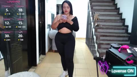 Snapshot of naughtyboss29 chatting on 03-05-25, 12:44 Mariana online show from 03-05-25, 12:44