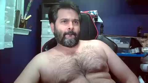 Snapshot of naughtydesicock chatting on 01-24-25, 11:45 sakhtlaundaz online show from 01-24-25, 11:45