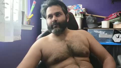 Snapshot of naughtydesicock chatting on 02-14-25, 05:25 sakhtlaundaz online show from 02-14-25, 05:25