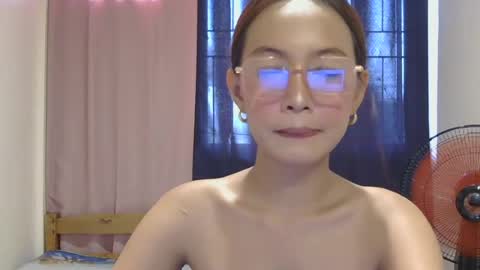 Snapshot of naughtyfreya_69 chatting on 07-12-26, 05:53 naughtyfreya_69 online show from 07-12-26, 05:53