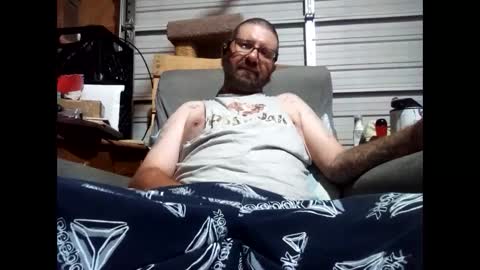 Snapshot of naughtyfucker4u269 chatting on 09-19-25, 02:02 INDY online show from 09-19-25, 02:02