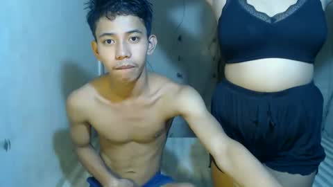 Snapshot of naughtyhotamber chatting on 11-09-25, 01:20 amber and ryan online show from 11-09-25, 01:20