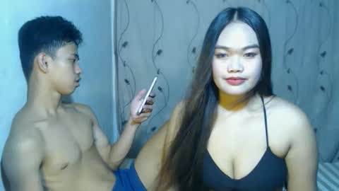 Snapshot of naughtyhotamber chatting on 11-10-25, 05:50 amber and ryan online show from 11-10-25, 05:50