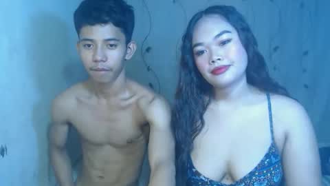 Snapshot of naughtyhotamber chatting on 11-15-25, 08:27 amber and ryan online show from 11-15-25, 08:27