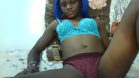 naughtylisah online show from 10-12-25, 06:18