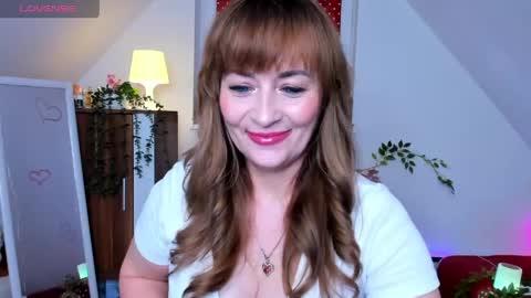 Snapshot of naughtymilane chatting on 05-07-26, 08:25 Milana - on air every day except Wednesday from 9 pm to 4 am European time online show from 05-07-26, 08:25