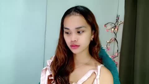 Snapshot of naughtymuse_ chatting on 02-17-26, 08:44 ELISE online show from 02-17-26, 08:44