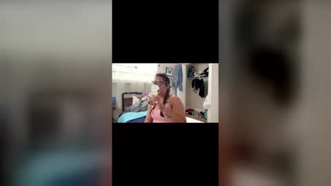 Snapshot of naughtynadia52 chatting on 11-26-25, 03:13 naughtynadia52 online show from 11-26-25, 03:13