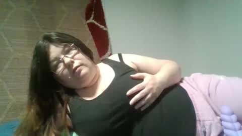 Snapshot of naughtynatalie1988x chatting on 05-20-26, 03:51 Natalie online show from 05-20-26, 03:51