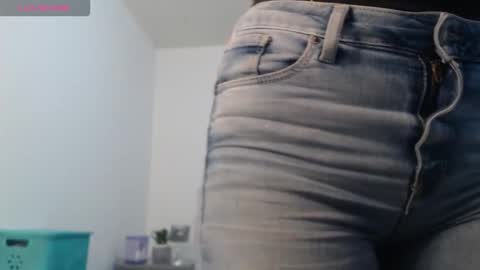 Snapshot of naughtyplayass chatting on 09-10-25, 07:25 naughtyplayass online show from 09-10-25, 07:25