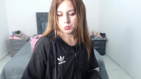 Snapshot of naughtyplayass chatting on 09-25-25, 07:50 naughtyplayass online show from 09-25-25, 07:50