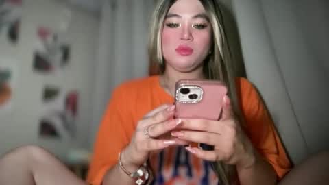 Snapshot of naughtyrosecum chatting on 12-24-24, 08:11 Rose Wilson online show from 12-24-24, 08:11